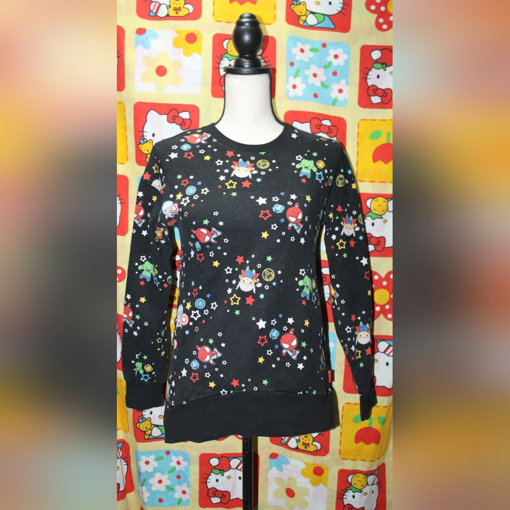 DISNEY MARVEL Pullover Sweater Small